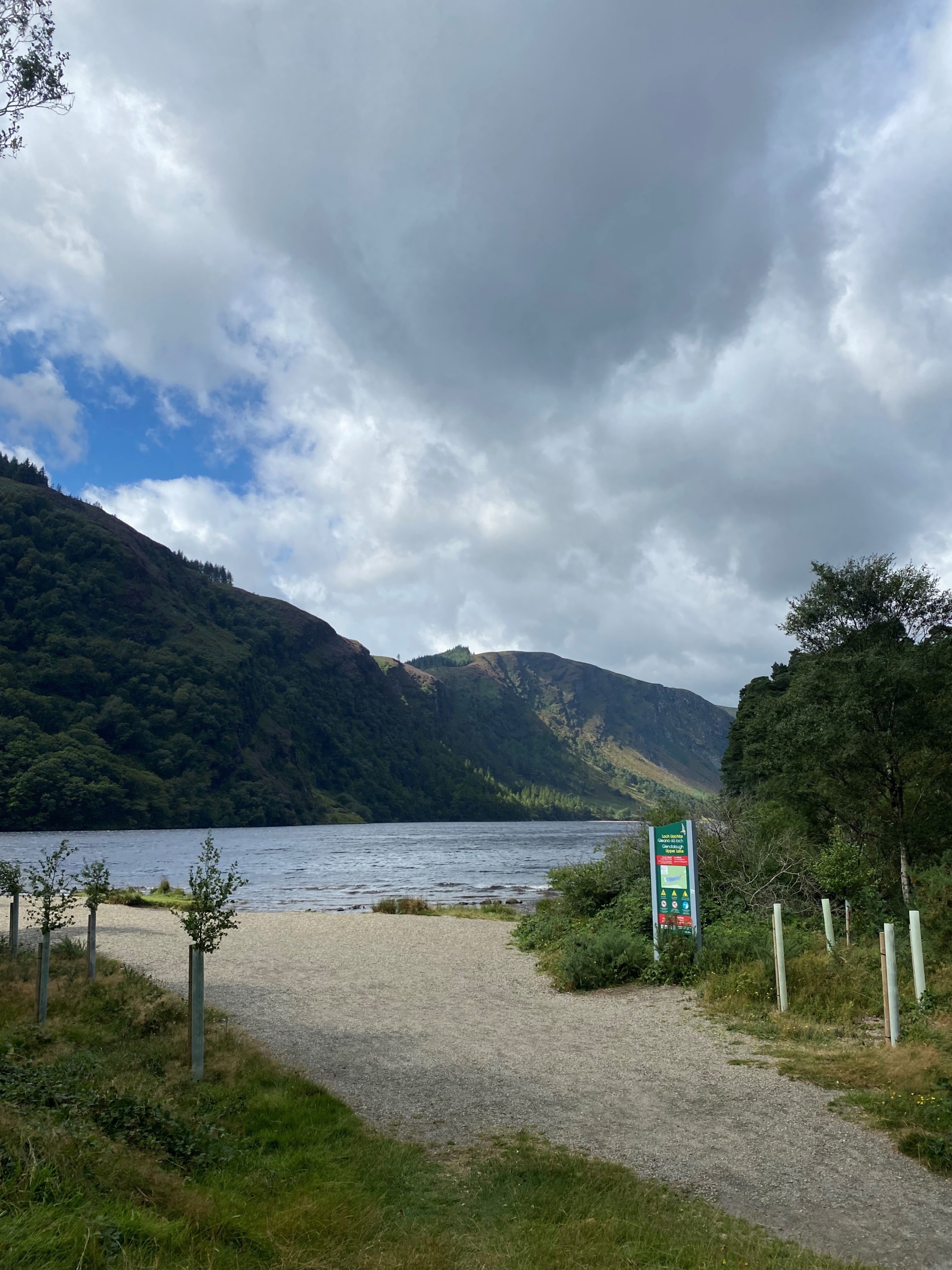 Bild 2 Glendalough